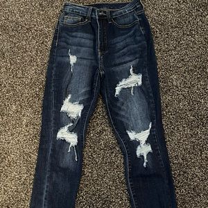Shein skinny jeans. Destroy dark wash. Size xs/2